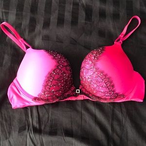 Victoria's Secret Miraculous Bra