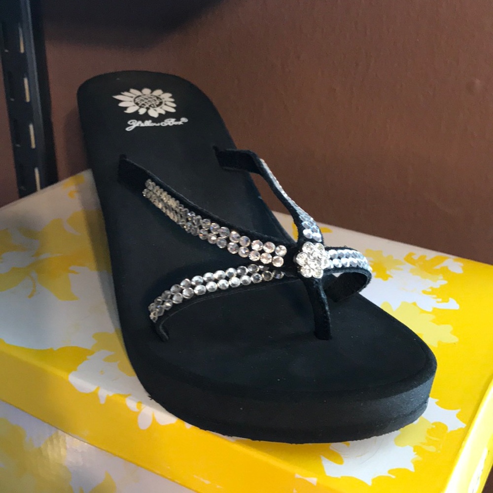 Platform Flip Flop w Crystal accents, New/Box