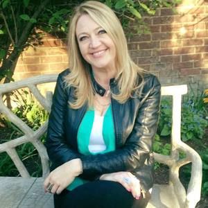 Meet your Posher, Cassi