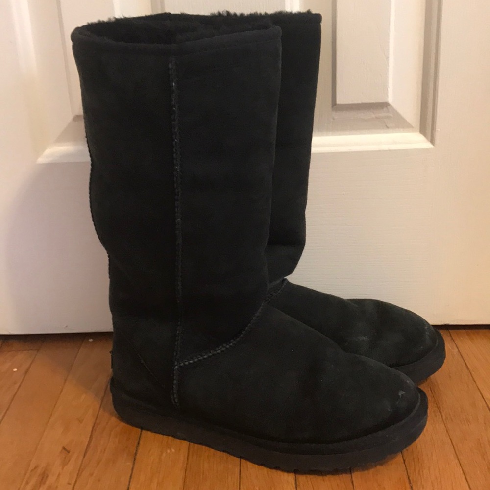 Tall Black Uggs (Foldable)