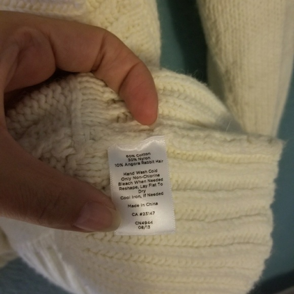 Warm, cream cardigan, 10% angora - Picture 3 of 4