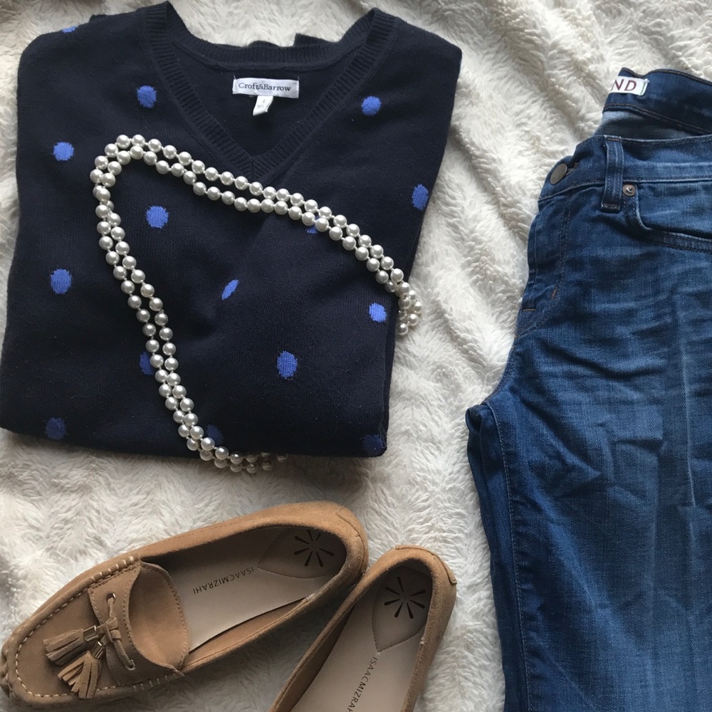 š©SOLDš©Polka Dot Sweater - Picture 1 of 5