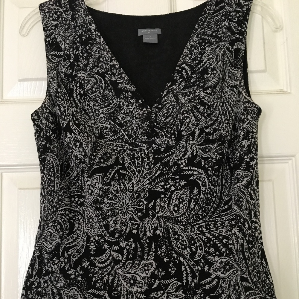 Ann Taylor Sleeveless Top