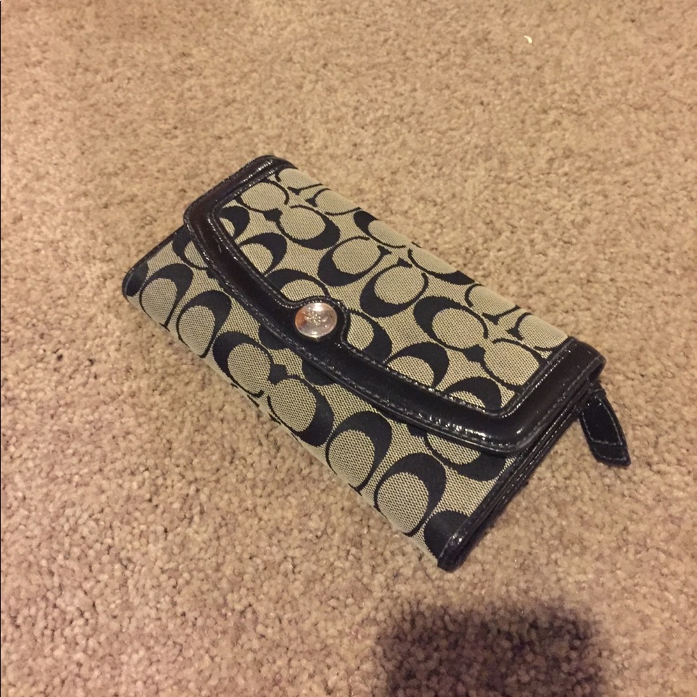 Coach wallet