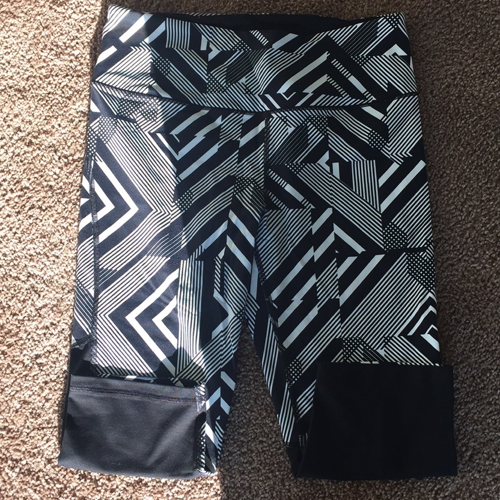 Victoria secret workout capris
