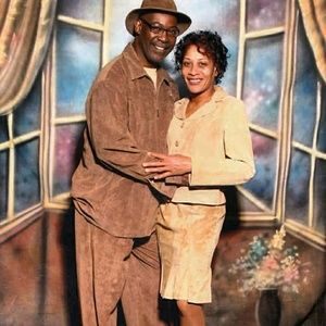 Meet your Posher, Latonya