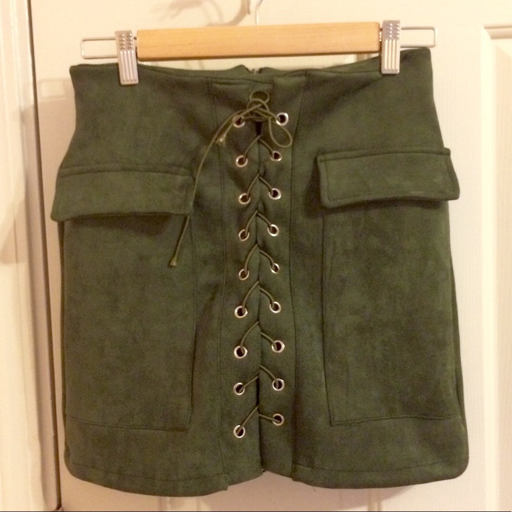 Size S lace up Skirt