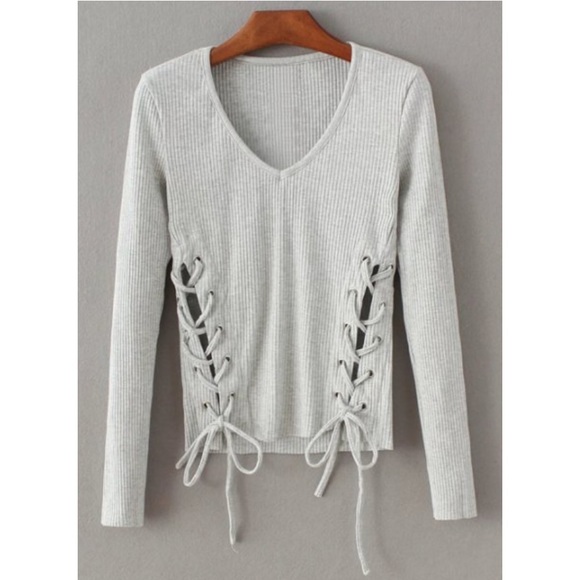 NWT Double Sided Lace-up Top 😍 - Picture 3 of 6