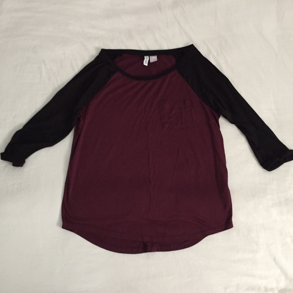 H&M Maroon and Black Baseball Tee