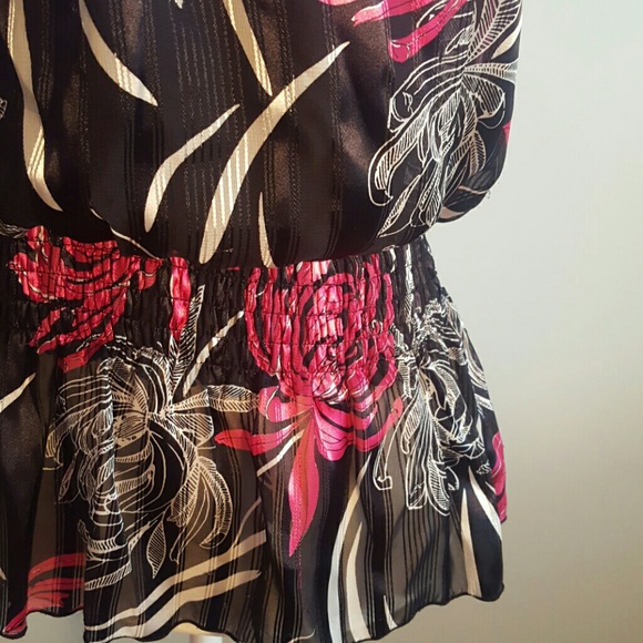 Bisou Bisou Fitted Tunic - Picture 3 of 6