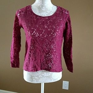 Beautiful Zip back lace long sleeve shirt