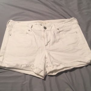 AEO white denim shorts!!