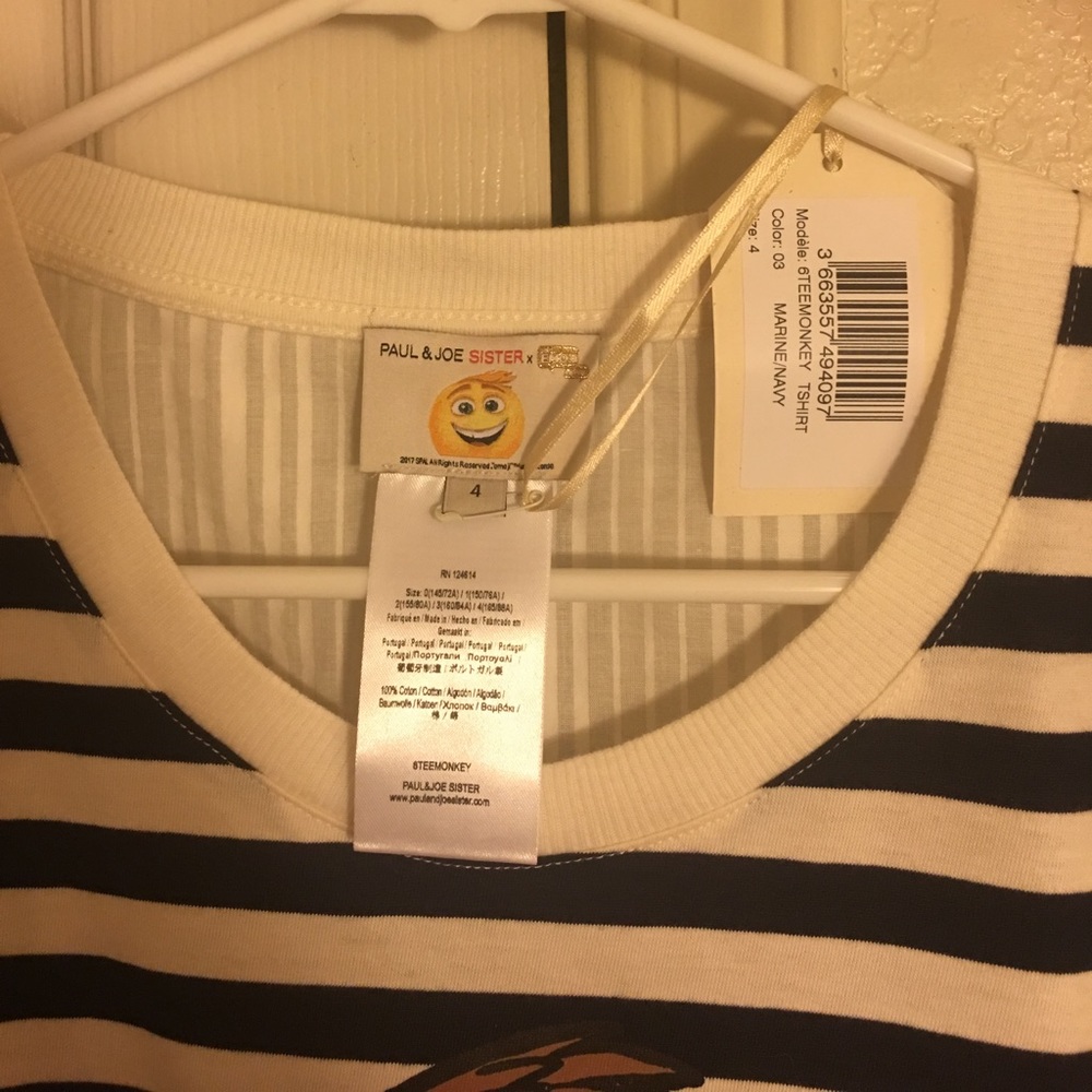 Emoji Monkey beautiful tee size 4 ๐ - Picture 2 of 3