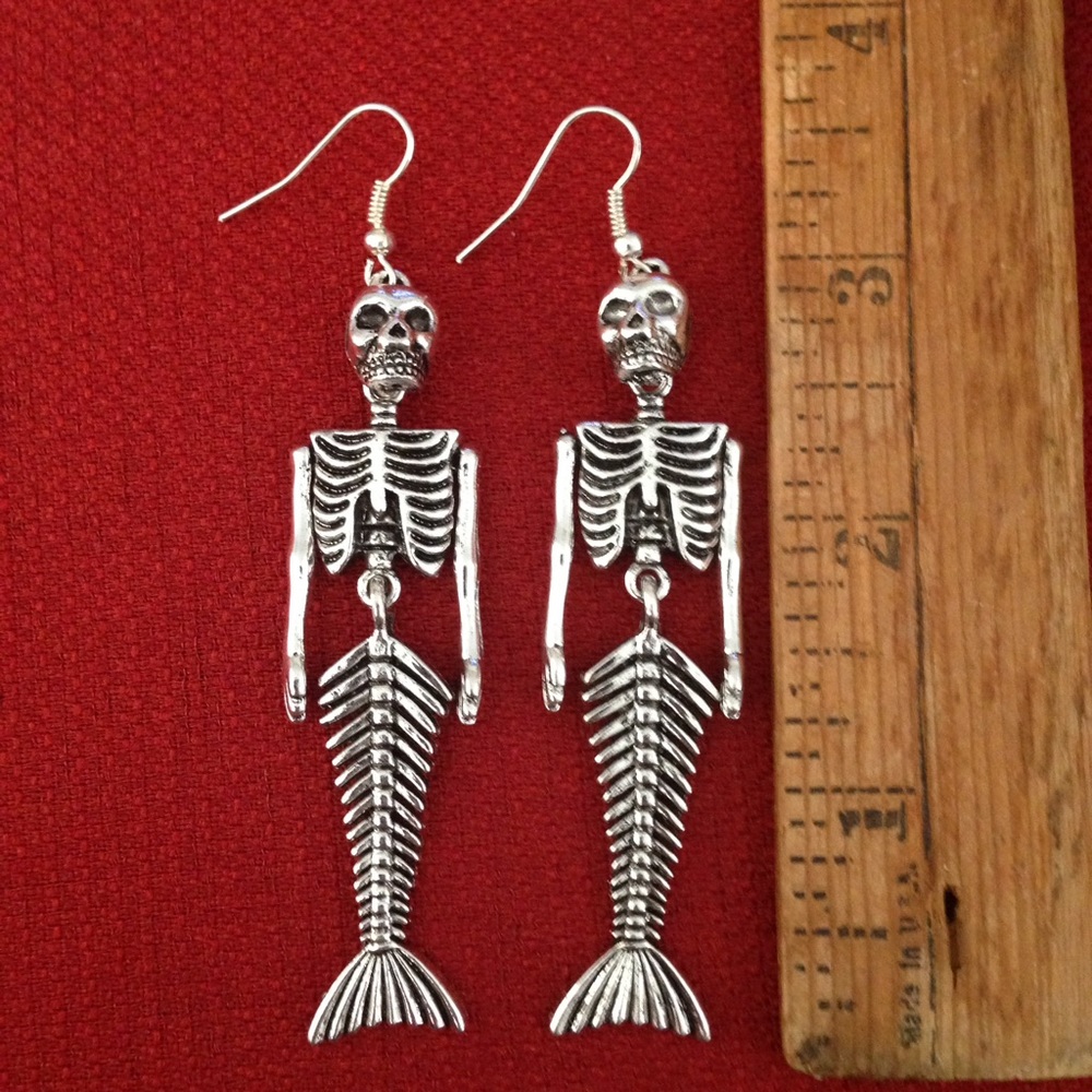 NWOT mermaid skeleton earrings