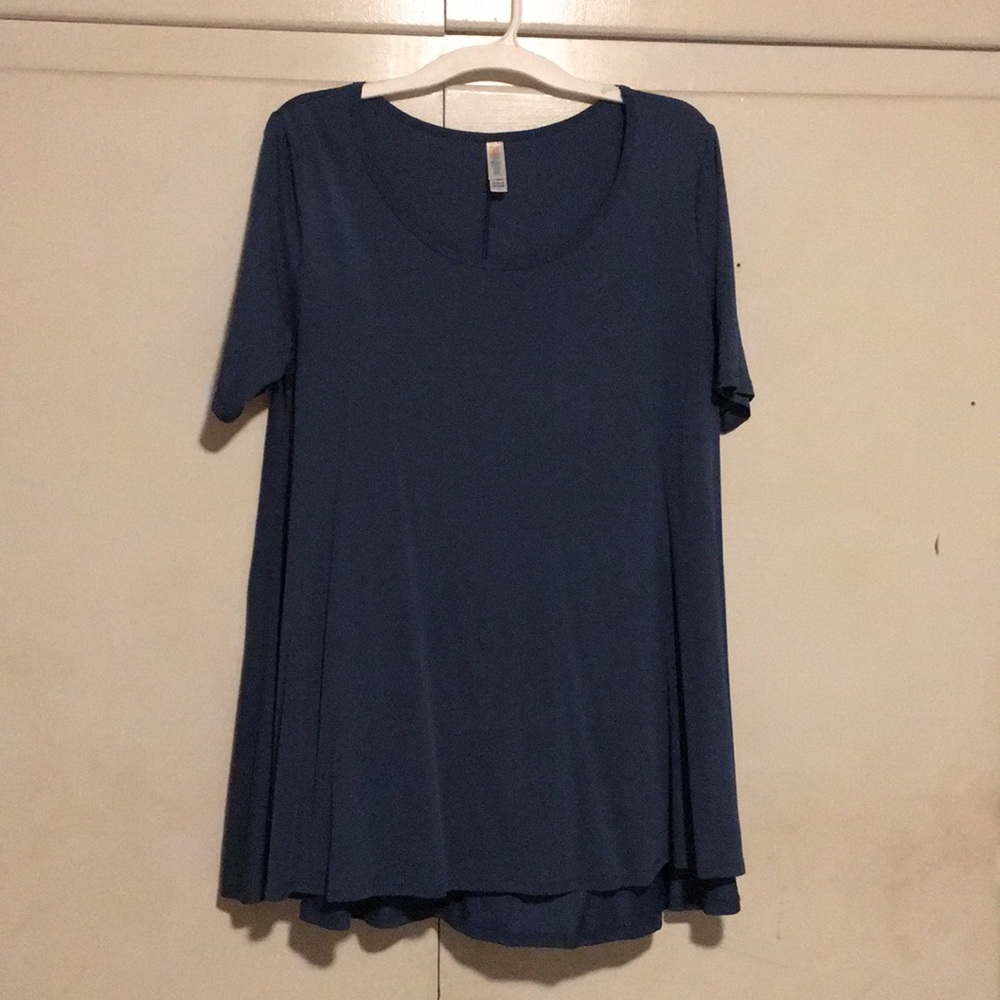 Large LuLaRoe Perfect T 👚