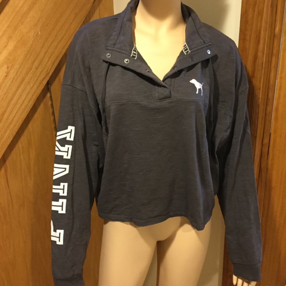 PINK Victoria's Secret crop campus crew
