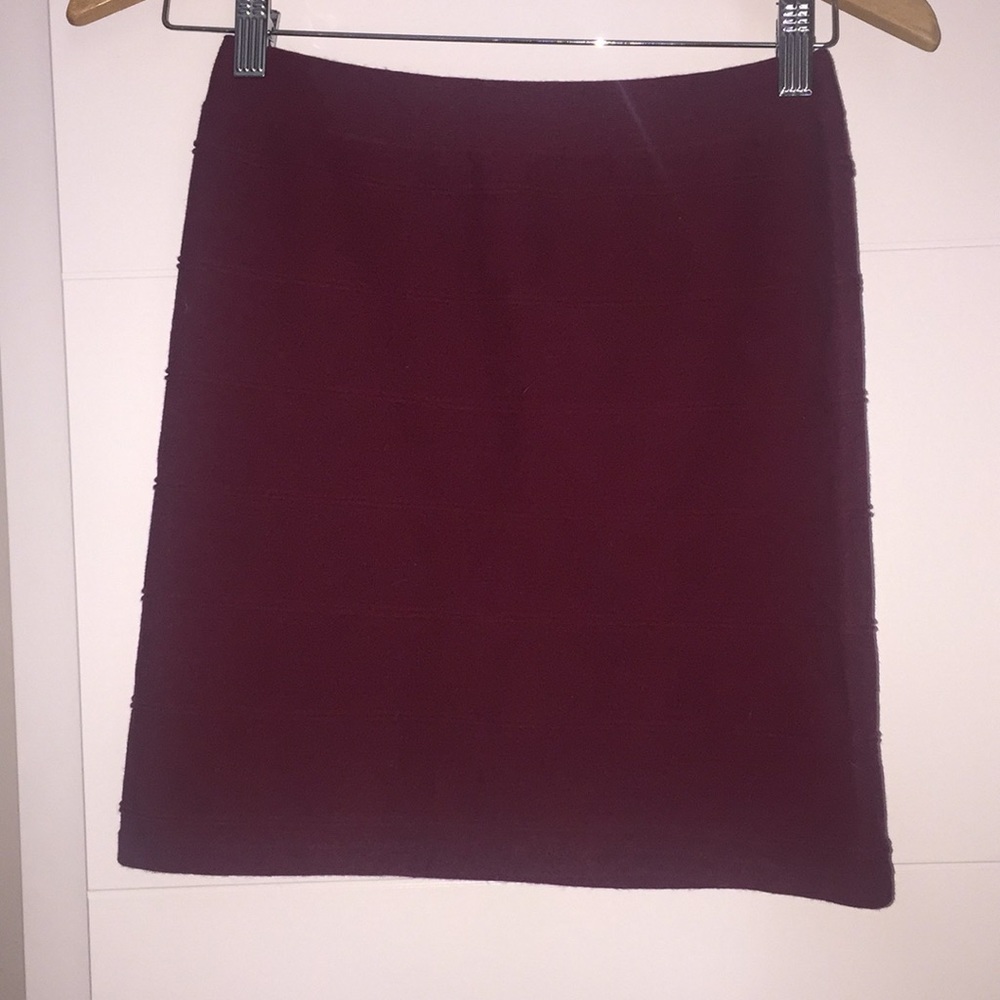 Atmosphere bandeau skirt in merlot. Size 10 UK.