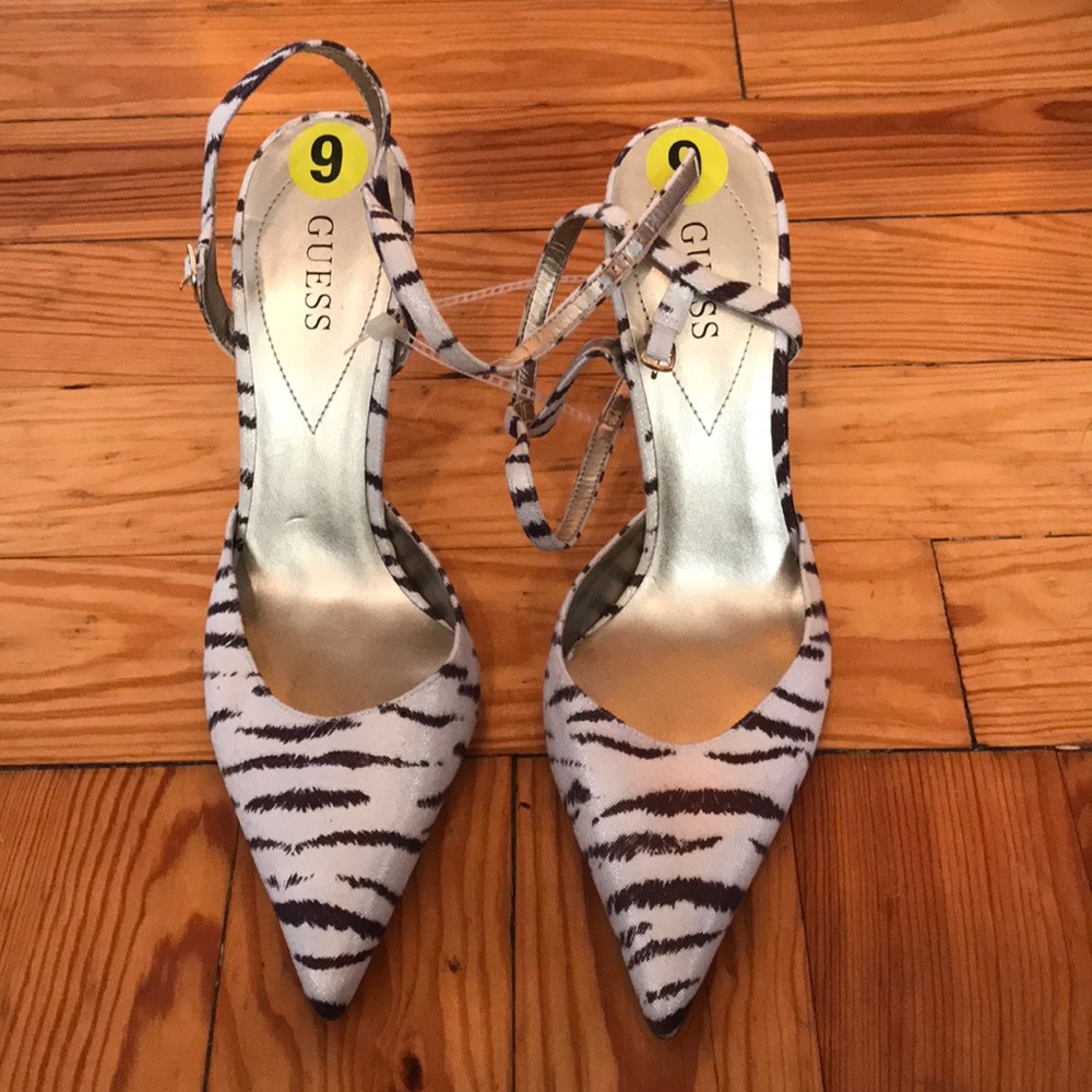 Brand new Guess "zebra" heels