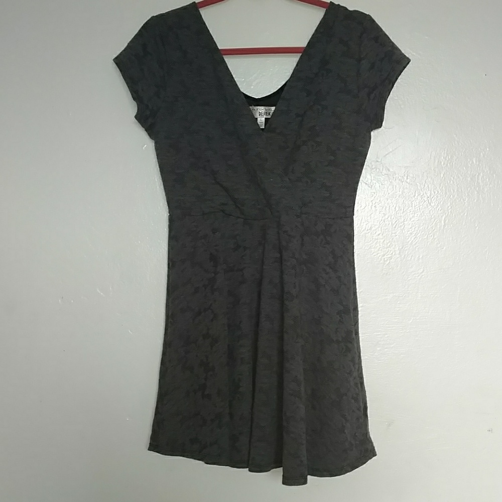 Short gray dress
