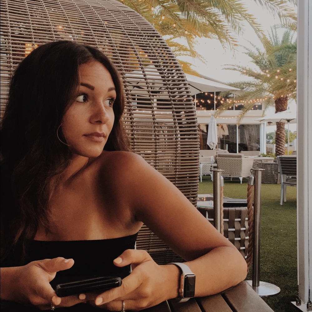 Meet your Posher, Ariana