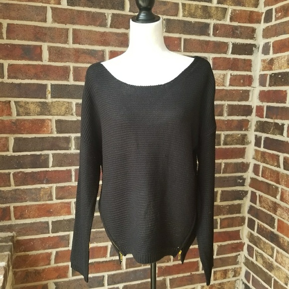 Side Zip Cable Knit Sweater - Picture 3 of 8