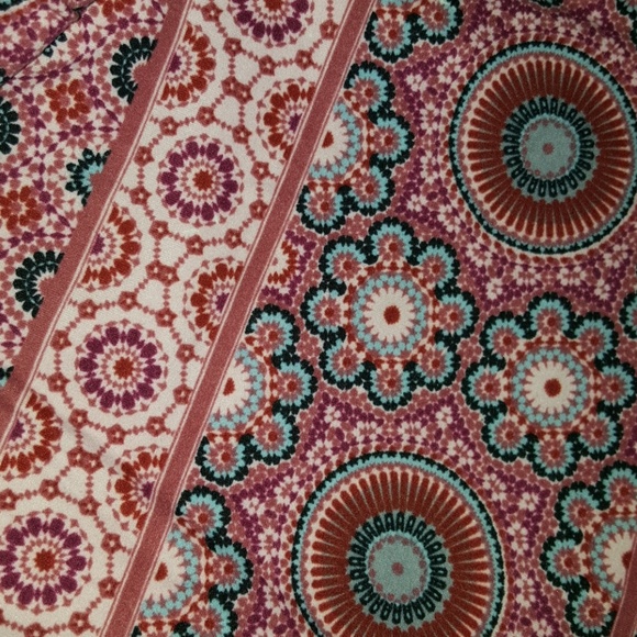 LulaRoe TC - Picture 8 of 8