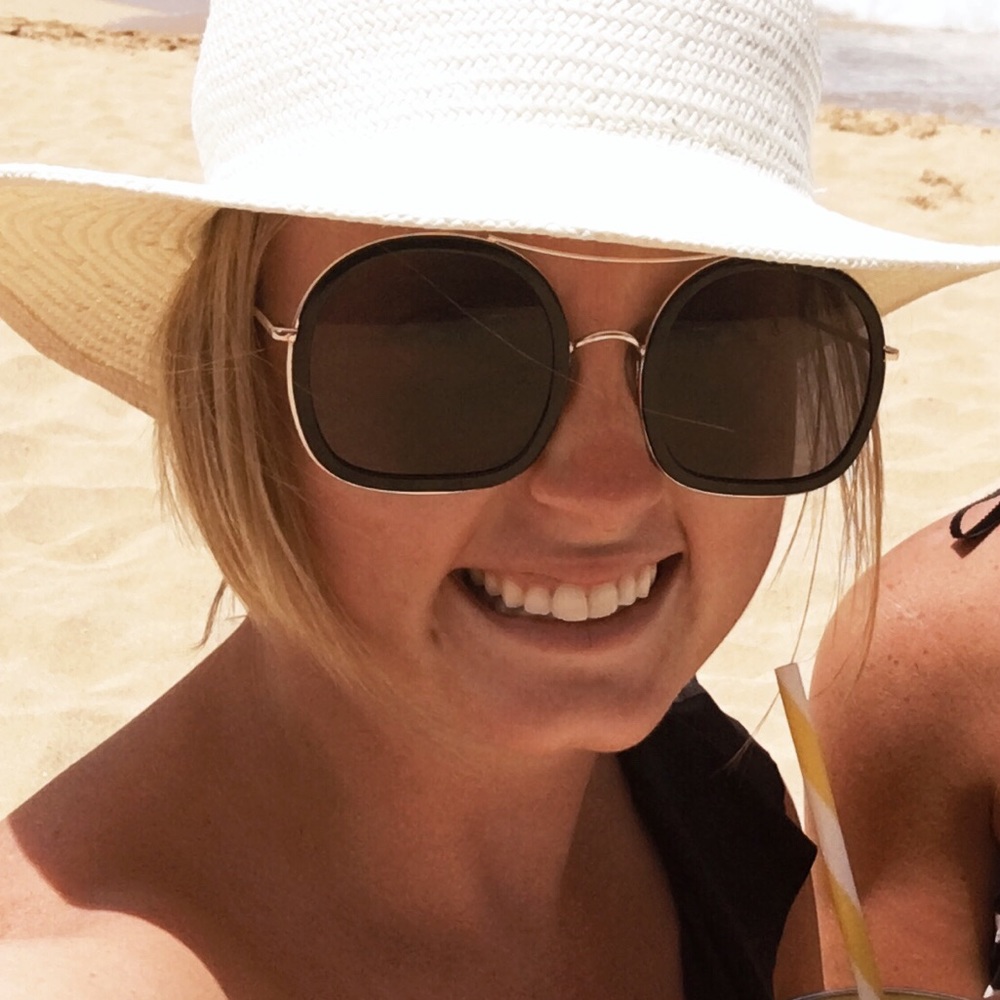 Meet your Posher, Lauren