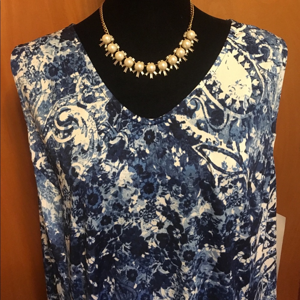 Floral and Paisley Print Sleeveless Shift Dress