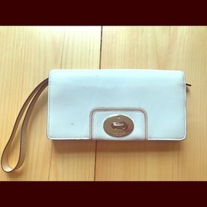 Genuine/used Kate Spade Wallet/Wristlet