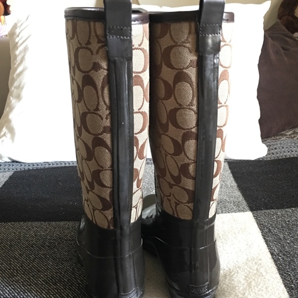 ❌SOLD❌COACH signature jacquard fabric rain boot - Picture 4 of 8