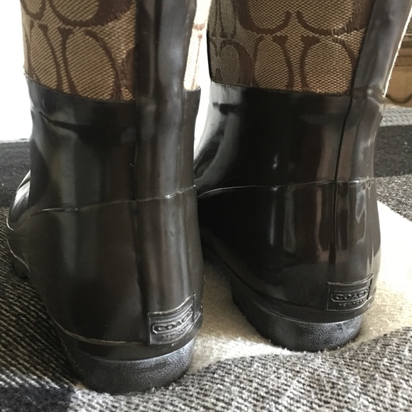 ❌SOLD❌COACH signature jacquard fabric rain boot - Picture 5 of 8