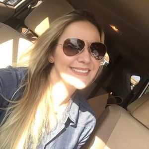 Meet your Posher, Ana laura