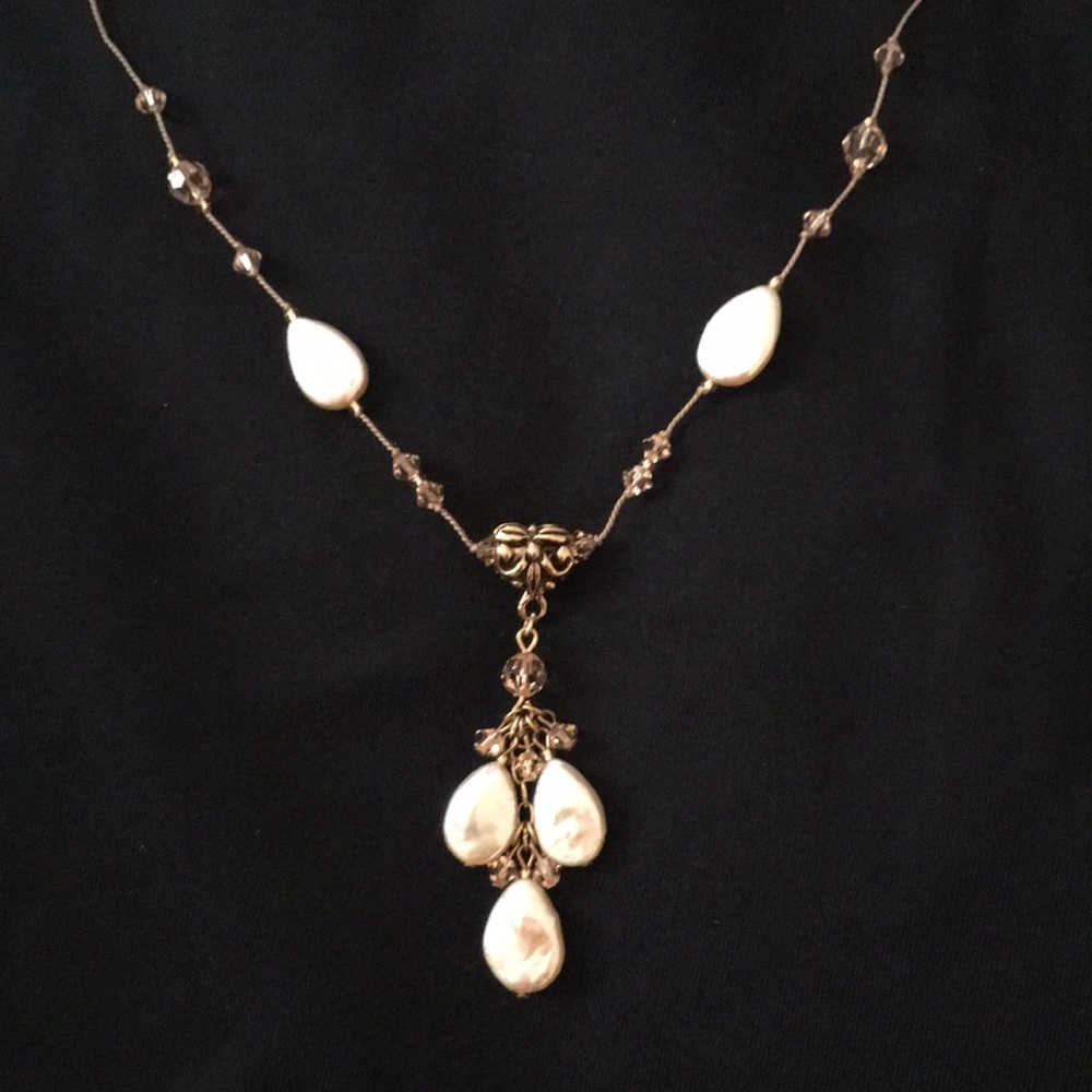 Antique-style Necklace
