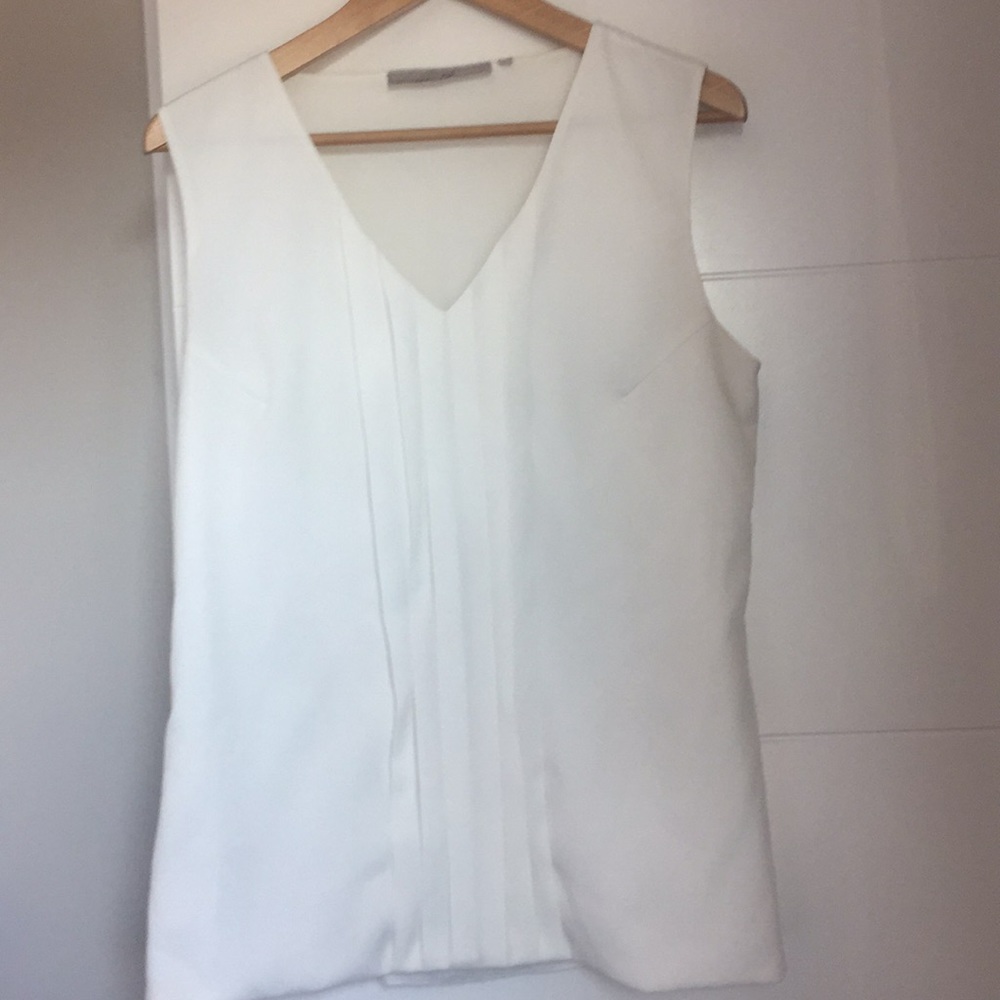 Elizabeth & Clarke Cream blouse