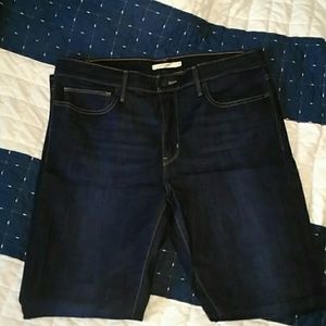 Ladies Levi's jeans, NWOT!