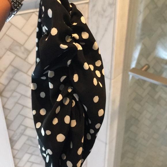 Adorable Vintage-Esque Faux wrap Polka dot dress. - Picture 5 of 5