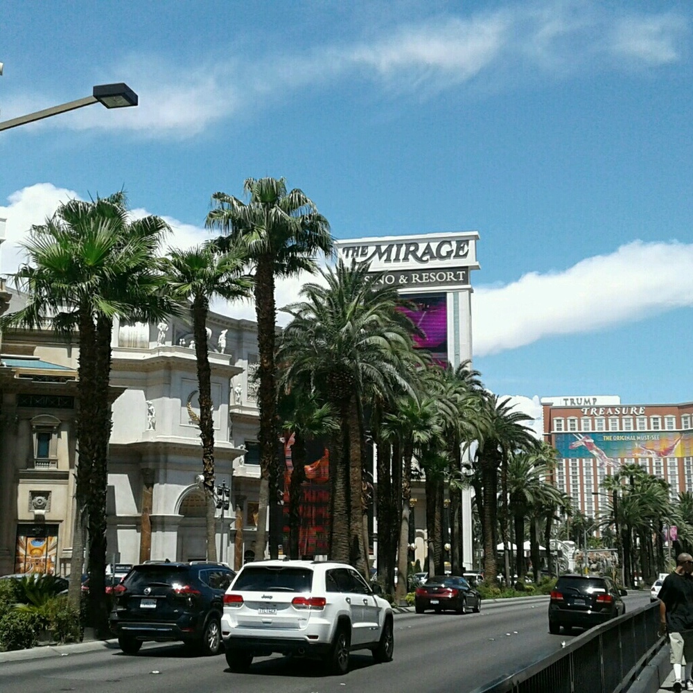 Meet your Posher, Eri