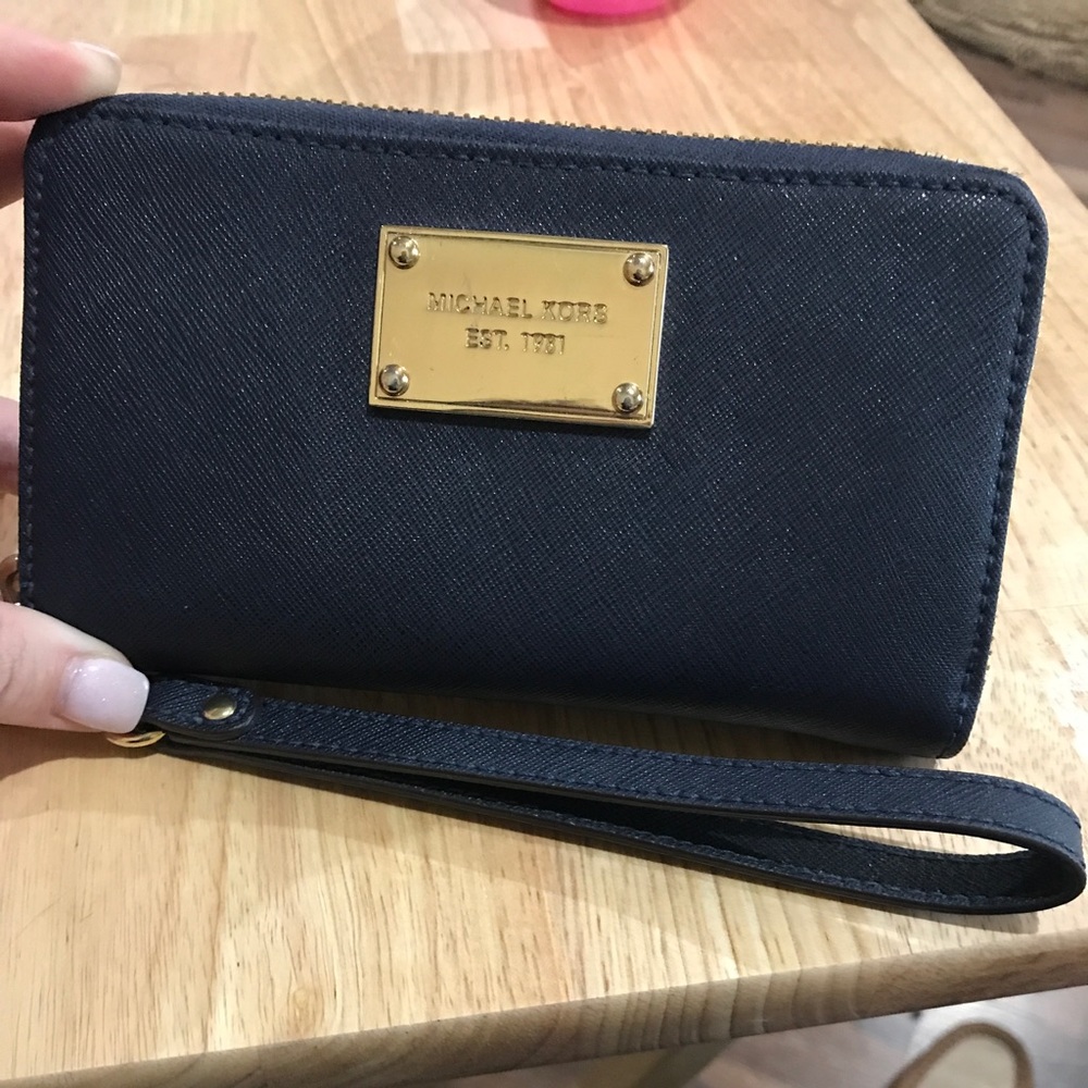 Michael Kors Navy Wristlet
