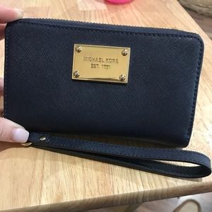 Michael Kors Navy Wristlet