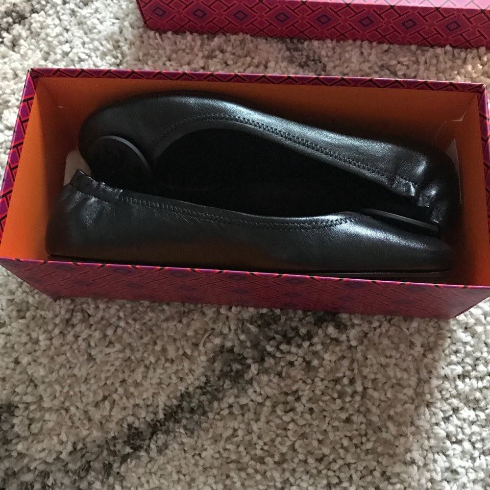 Tory Burch flats