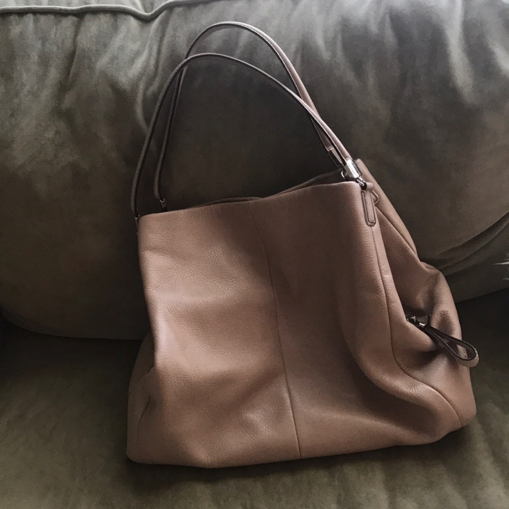 LEATHER COACH PURSE
