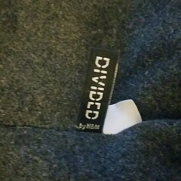 H&M Divided Winter Coat - Picture 2 of 5