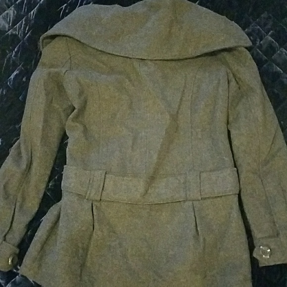 H&M Divided Winter Coat - Picture 5 of 5