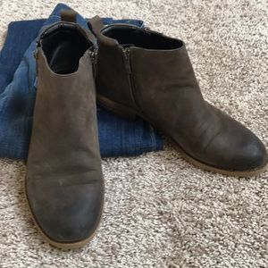 franco sarto keegan ankle boots