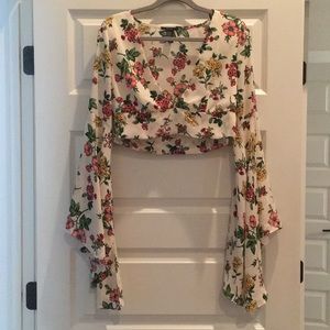 Forever 21 cream bell sleeve floral crop top