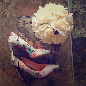 Ted Baker Light Palette Floral Pumps