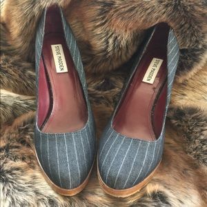 Steve Madden Pinstripe Heels