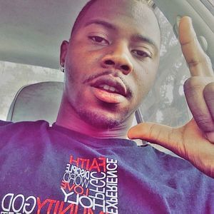 Meet your Posher, Devontae