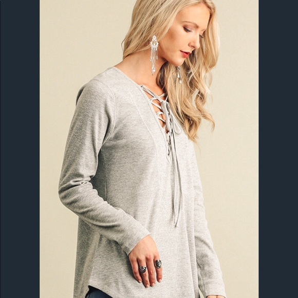 Gray Criss Cross Crew - Picture 2 of 6