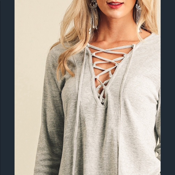 Gray Criss Cross Crew - Picture 3 of 6